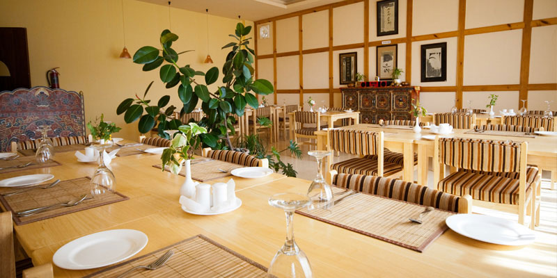 bhutan-suites-dining-area-2