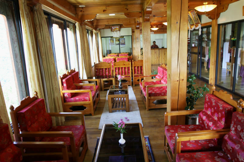 drukasia_042215_yangkhil-resort-reception-lobby